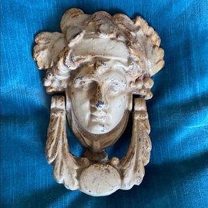 Vintage 18th or 19th century cast iron door knocker